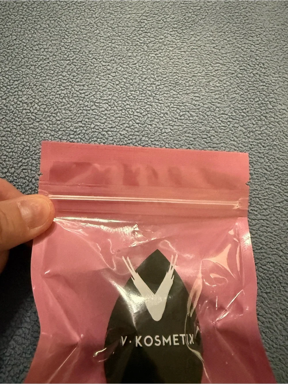 V. Kosmetik kosmetix damp